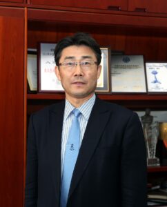 George F Gao